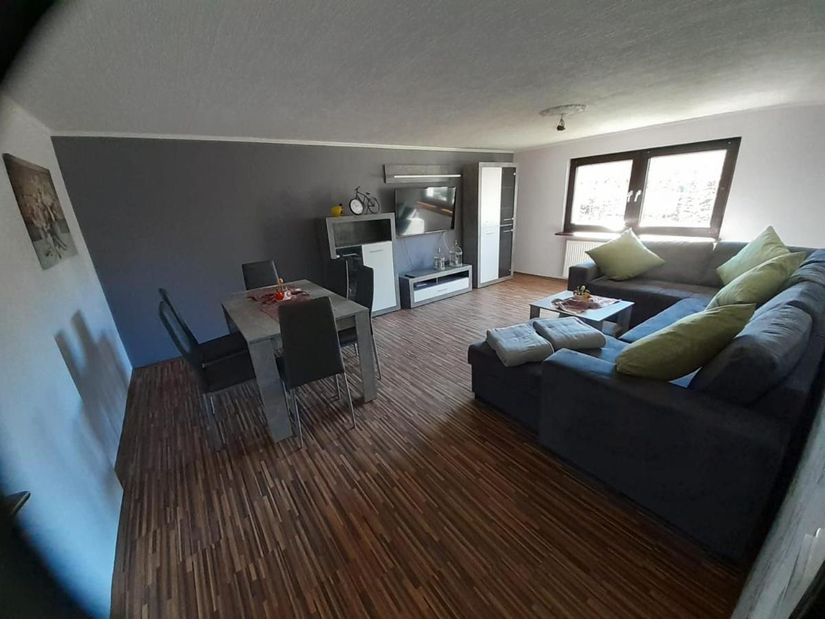Ferienwohnung Vergissmeinnicht Osburg ภายนอก รูปภาพ
